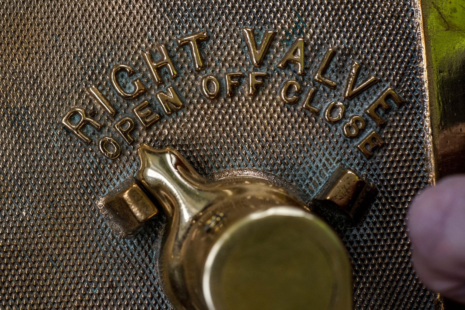 A Closer Look: Navigating the Lockport Locks
